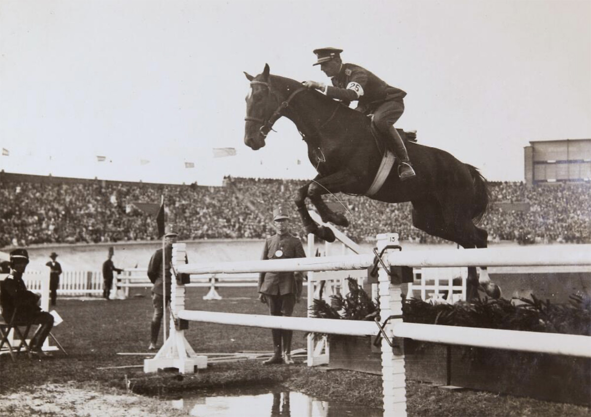 František Ventura na koni Eliot, olympijské hry Amsterdam 1928