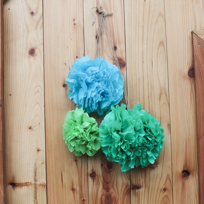 DIY Papírové pom-pomy