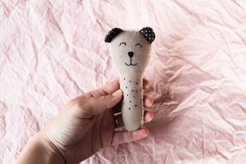 DIY-chrastici-zviratko-03