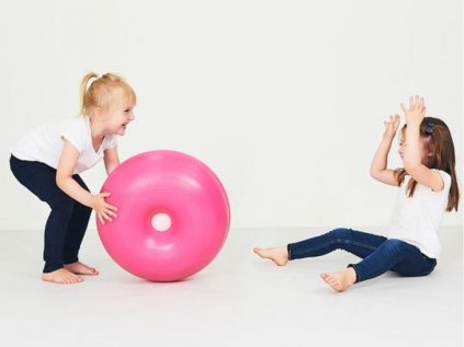 Měkký a zábavný multifunkční donut střední