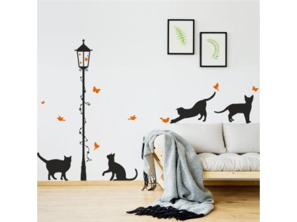 Designová samolepka stínových obrázků koček pod lampou je velice elegantní a působivá dekorace na zeď dětského pokoje