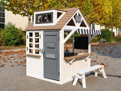 Bílý zahradní domeček pro děti