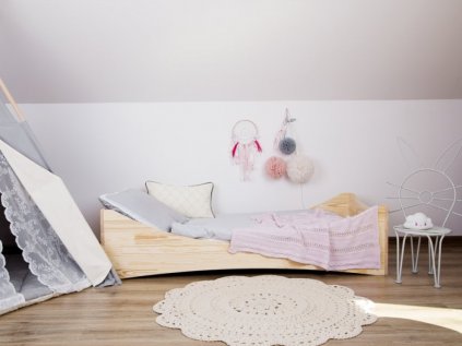 Dětská postel pro kluky i holky z kvalitního dřeva easy line