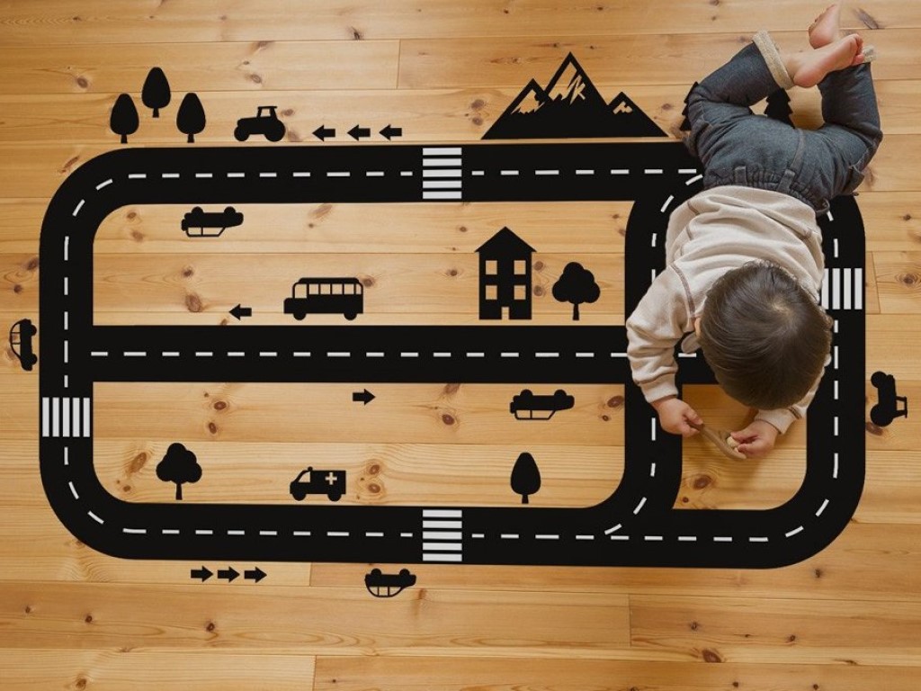 samolepka autodráha