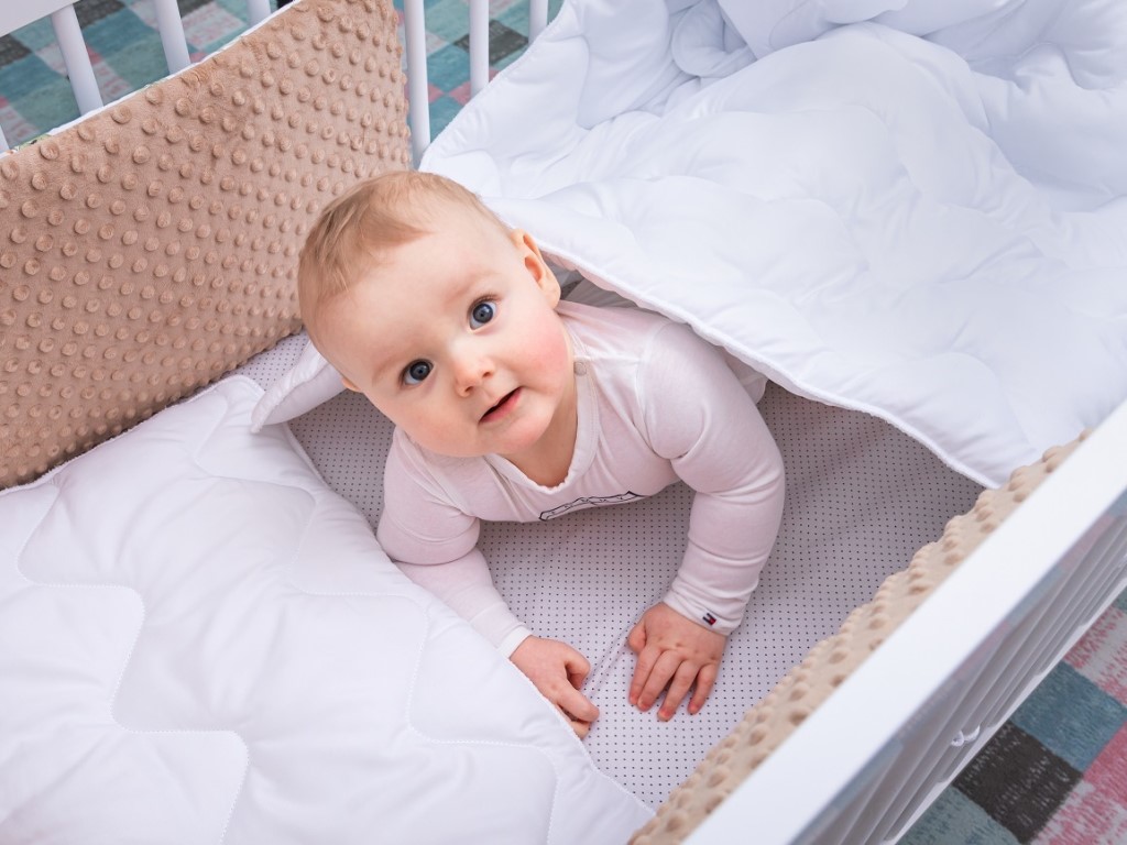 eliNeli Dětská peřina a polštář (set) rozměr: 100 x 135 cm