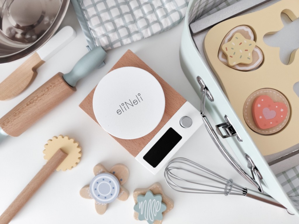 eliNeli Dětská sada na pečení v kufříku