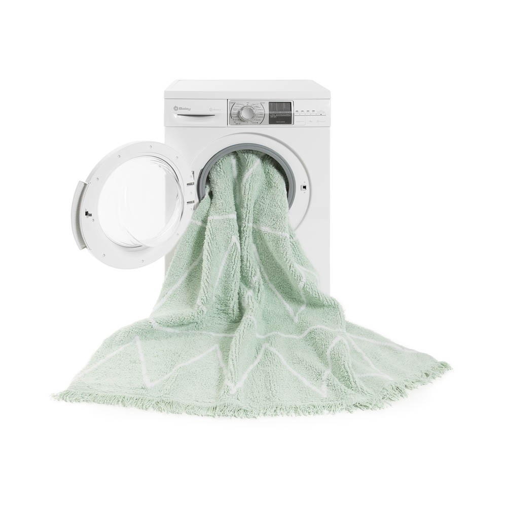 Lorena Canals Koberec s třásněmi – mintový