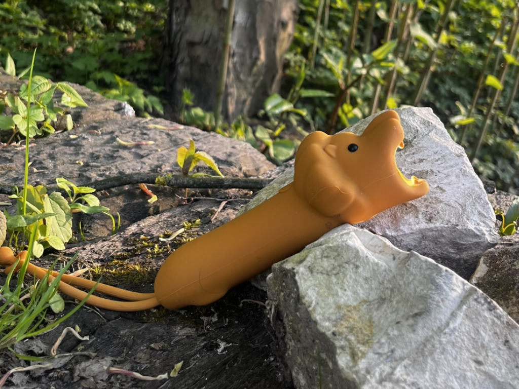 Rabbit & Friends Dětská silikonová svítilna – lev