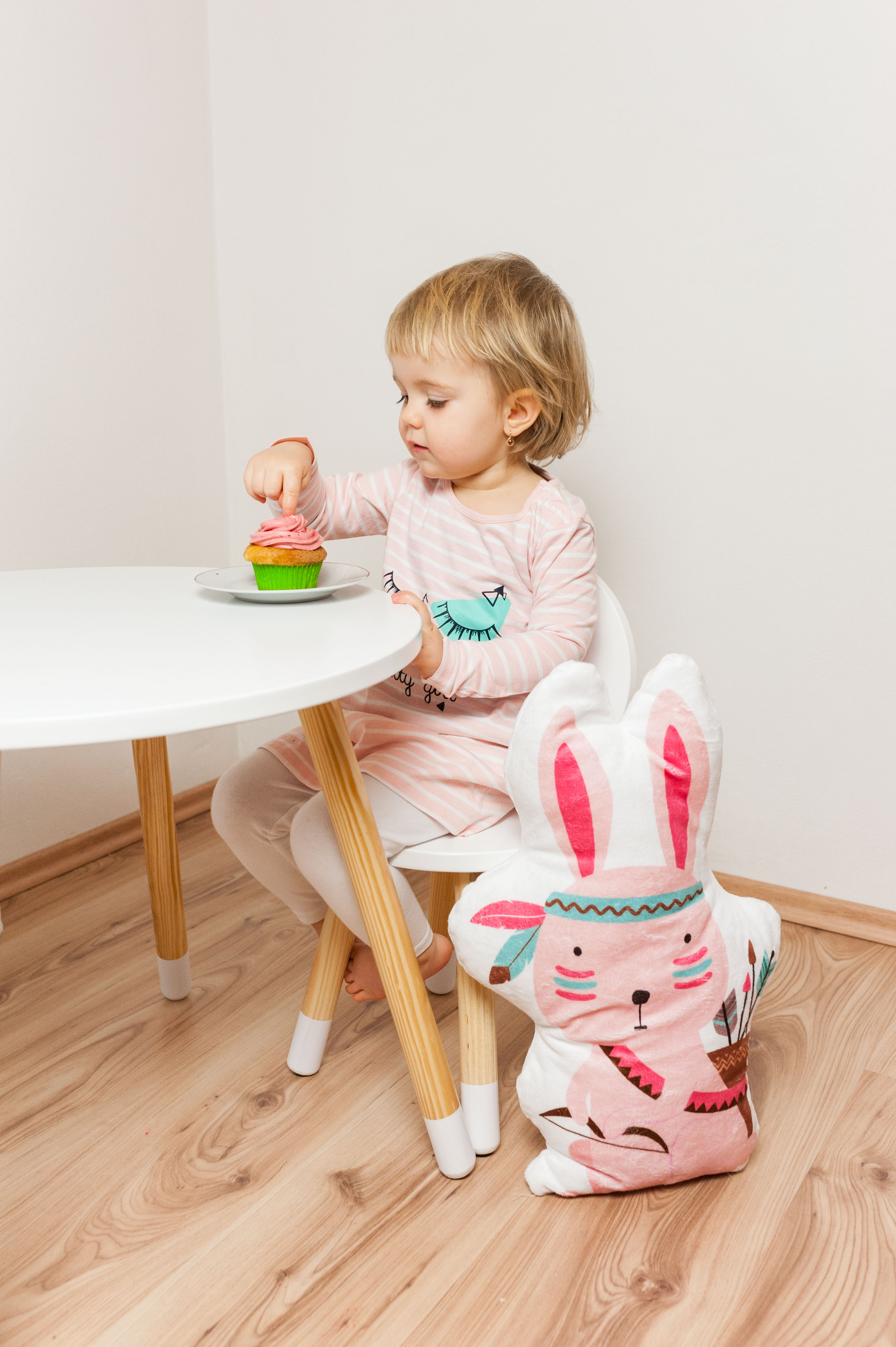 ELIS DESIGN Dětský tvarovaný polštářek – králík indián