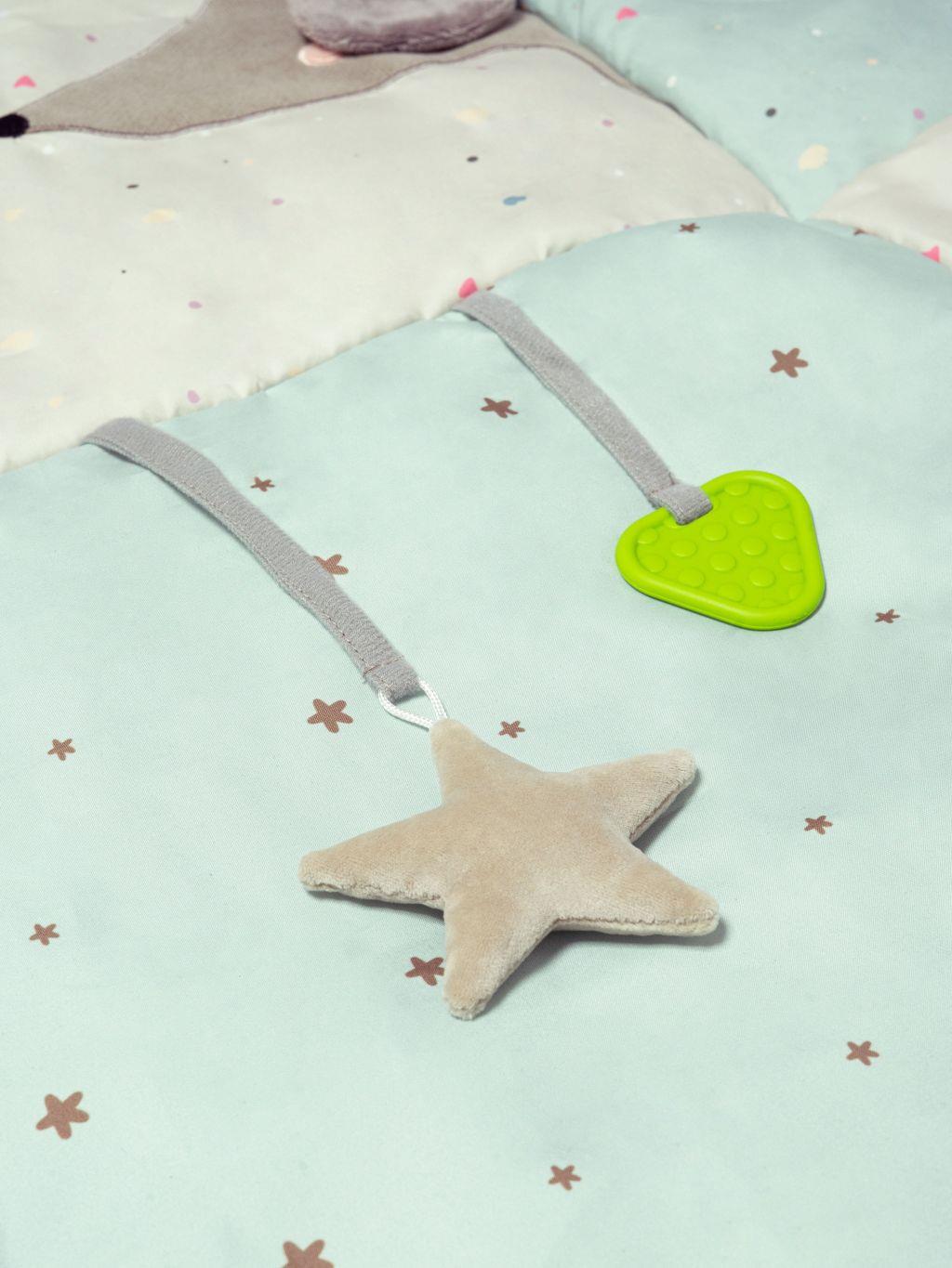 Hrací deka MoMi VOLPI patchwork