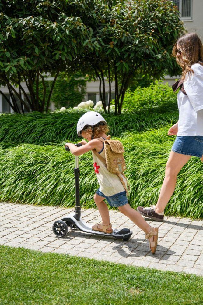 Koloběžka MoMi SAN – černá