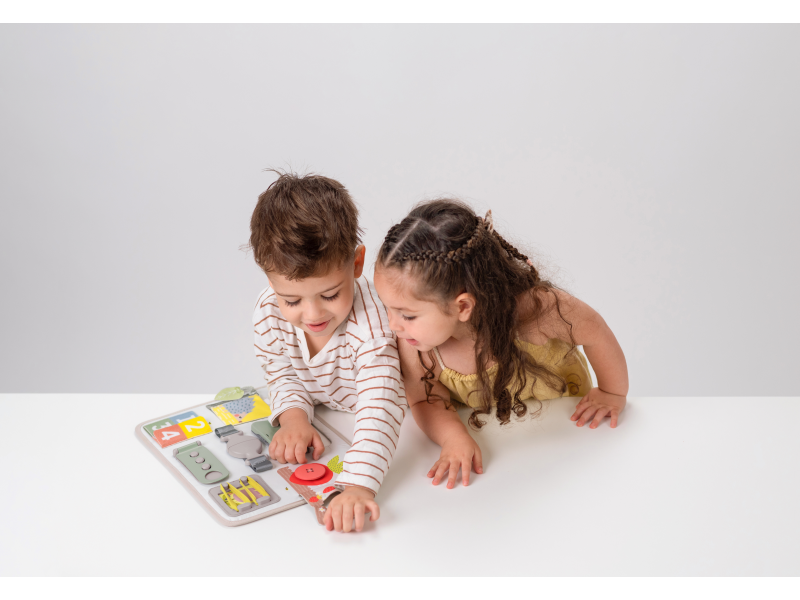 Taf Toys Hrací pult s aktivitami - Zahrada (obrázek 9)