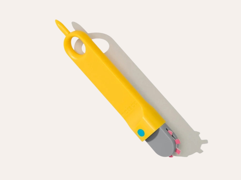 Makedo Fold Roller - ozubený váleček pro tvoření s kartonem