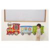 Dřevěná nástěná hra vláček