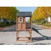 Fa emelt játszóház gyerekeknek csúszdával