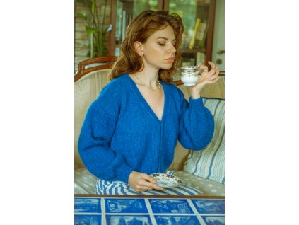 Modrý svetr original