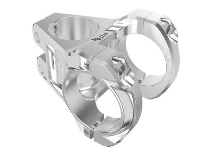 st2 35x35 chrome hero front 2560x2560