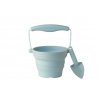 Scrunch Dětský silikonový skládací kbelíček na písek s lopatkou Light Blue