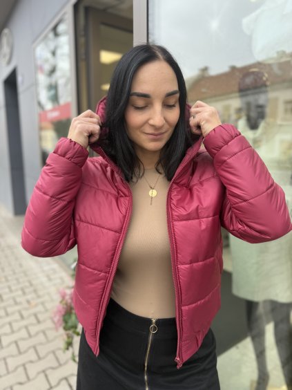 Prošívaná krátká zimní bunda UPLANDER VÍNOVÁ