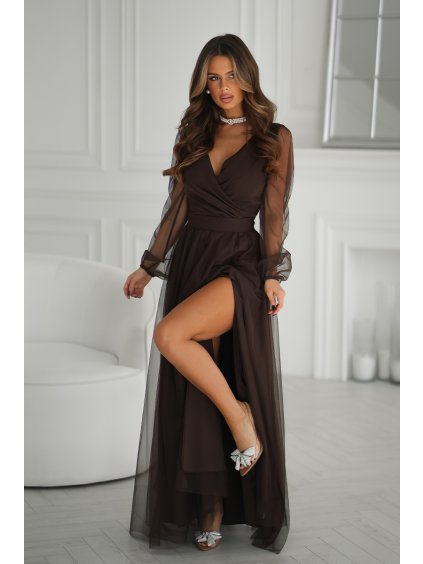 Čokoládové plesové šaty s tylovým rukávkem