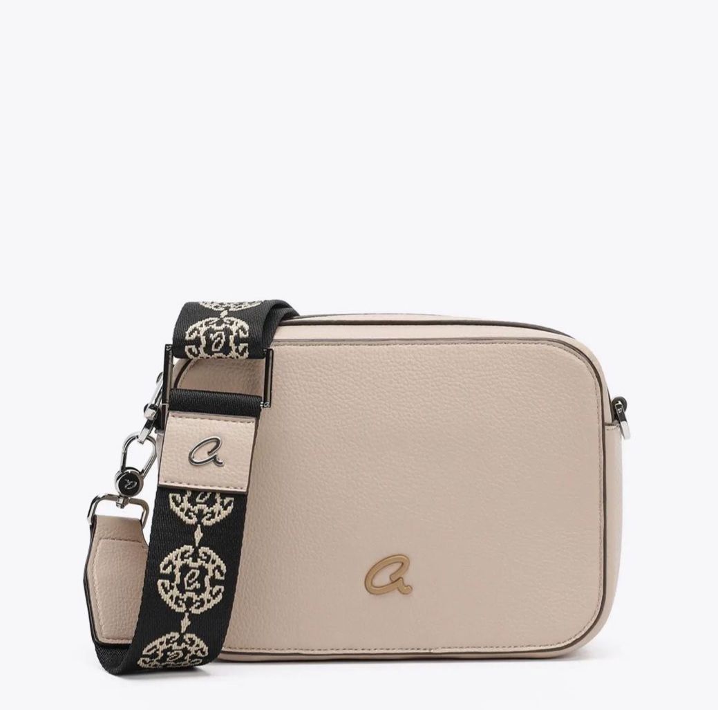 Levně Dámská nude crossbody kabelka AXEL s širokým popruhem
