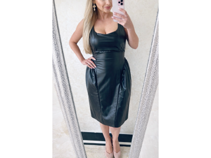 AB26B341 DD8B 4F4E 81F8 0469B7FF0490