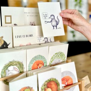 Ateliér E l l a s t r a t i o n Úvoz 86, Brno V tomto týdnu otevřeno následovně: PO (14.07.) - 11:00-19:00 ÚT (15.07.) -...