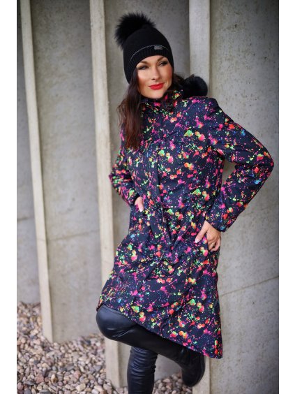 zimní kabát s kožešinou na kapuce