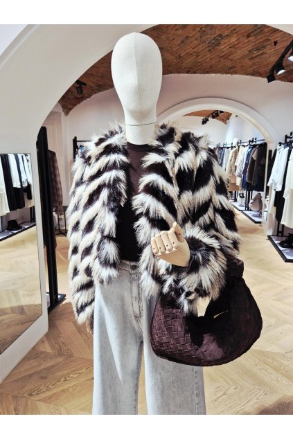 574182004 18303995566271976 754058606627625176 n