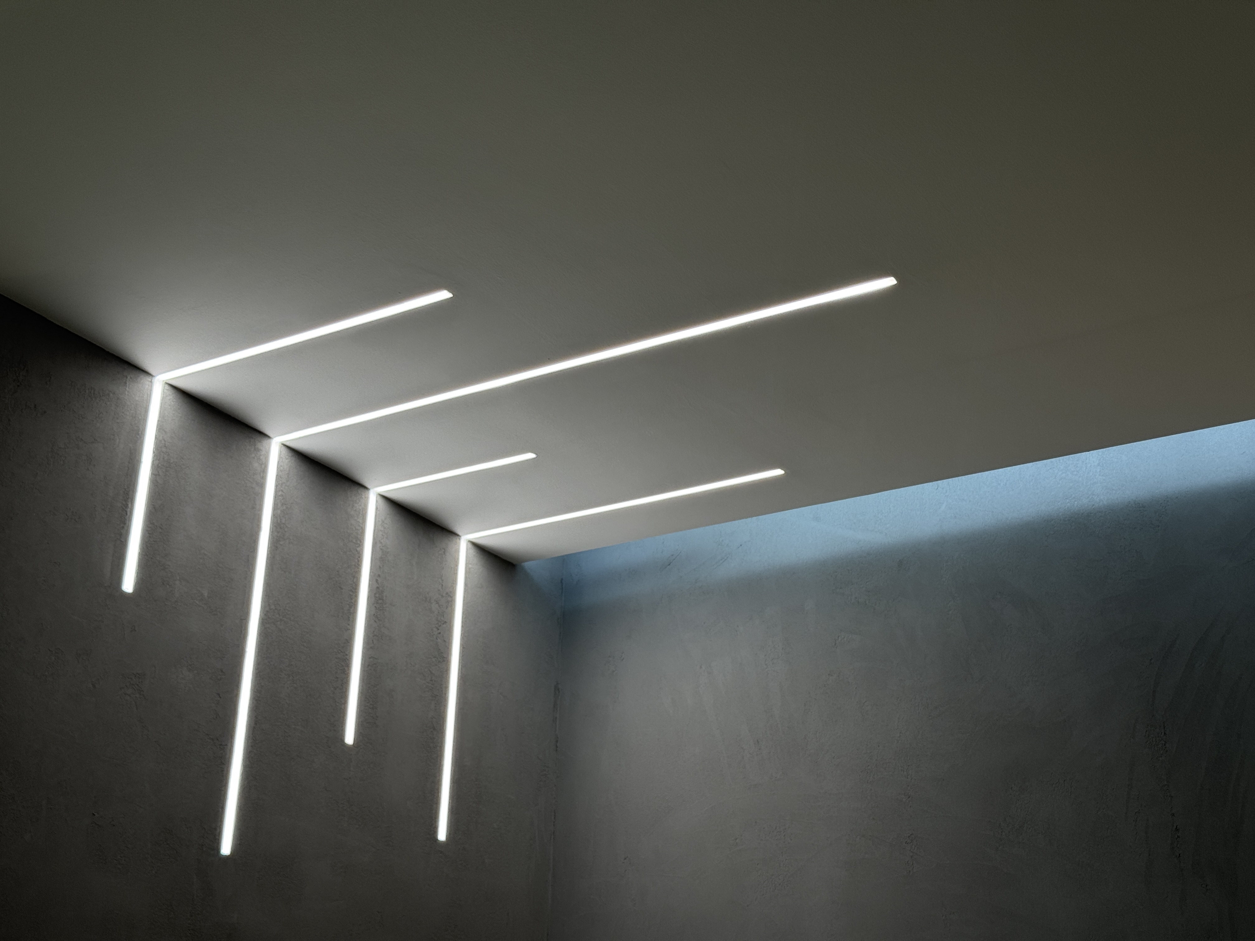 LED pásky v interiéru