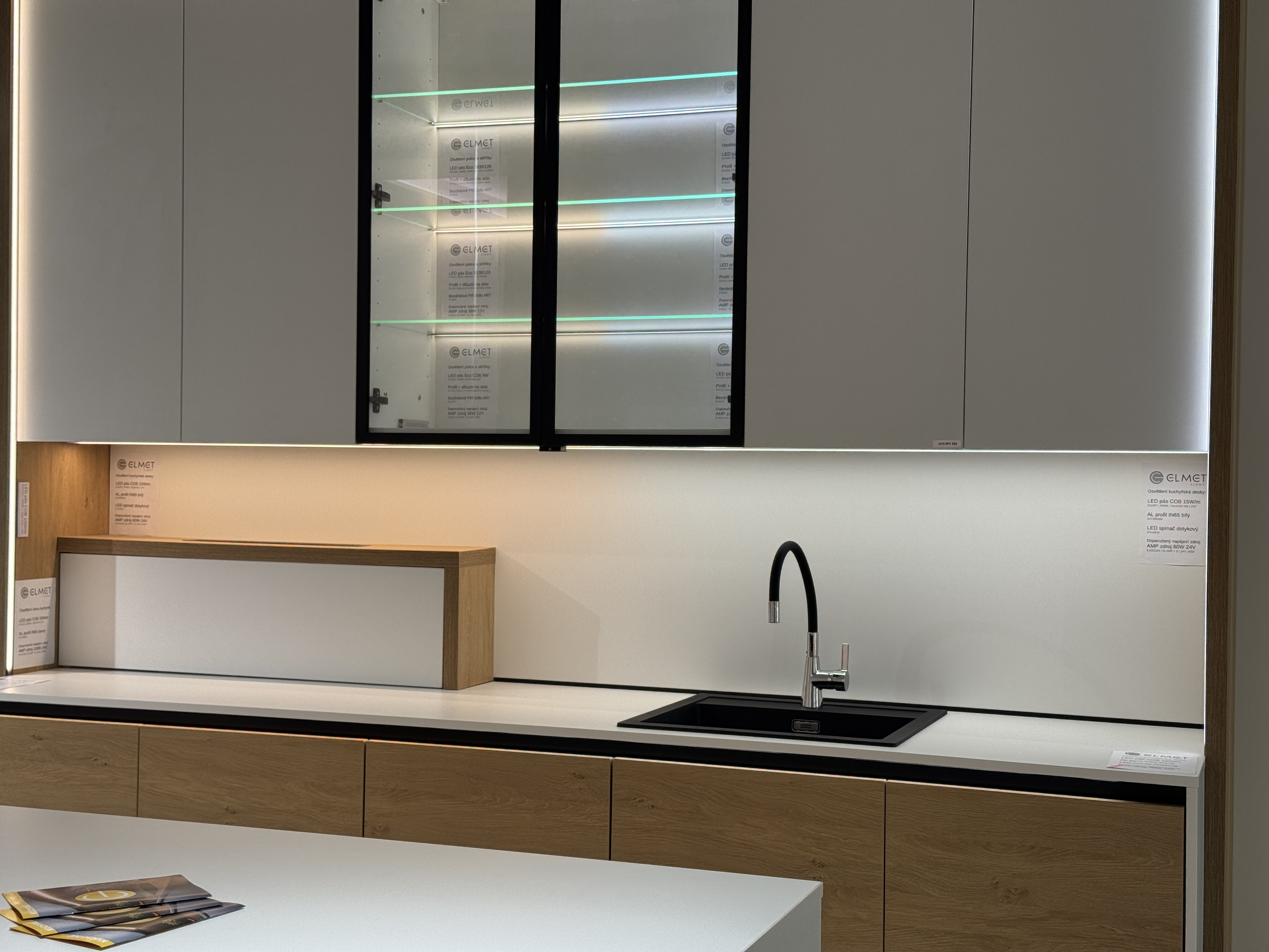 LED pásky v interiéru
