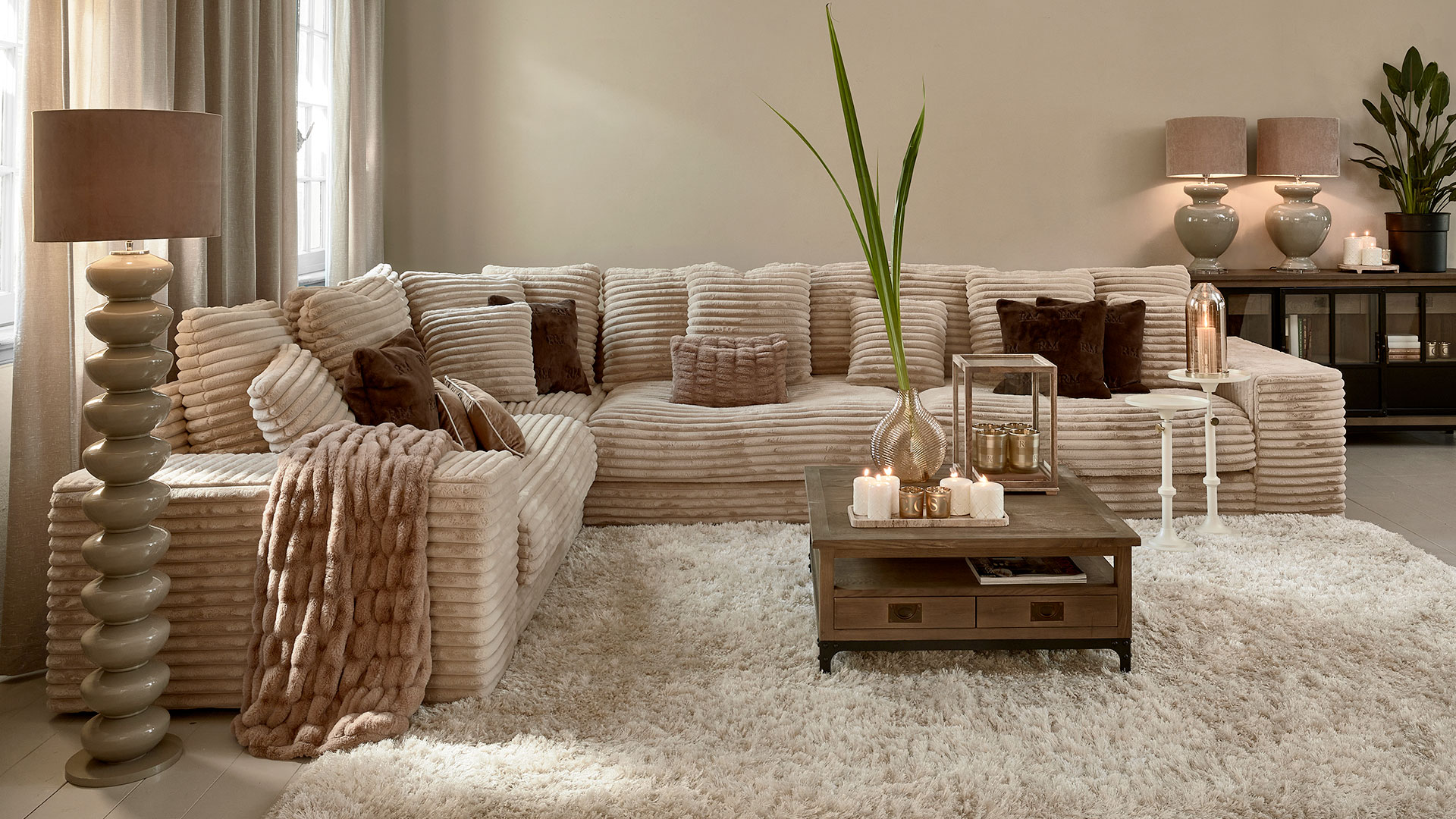 Vail Sofa