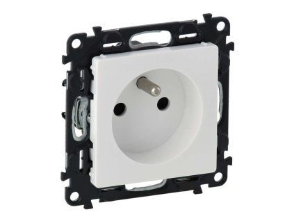 Legrand Valena Life zásuvka biela s clonkami 753180