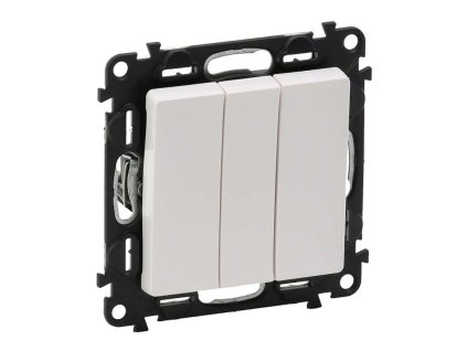 Biely trojnásobný spínač č.1 Legrand Valena Life pre tri svetlá