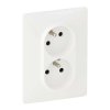 Biela dvojnásobná zásuvka Legrand Valena Life 753186 natočená kompletná