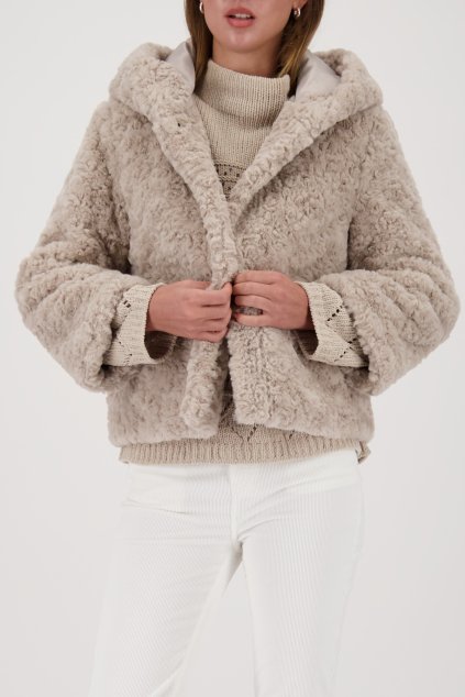 809273 194 Model Front 1200