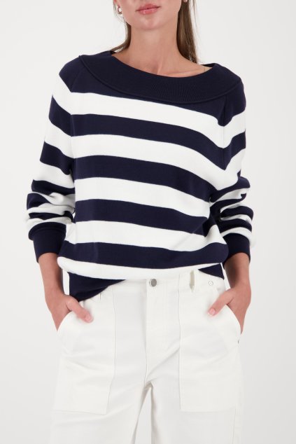 410289 756 Model Front 1200