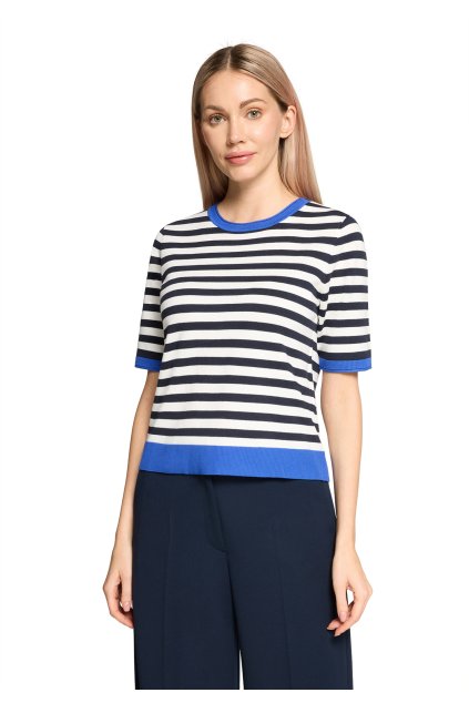 BETTY BARCLA 261 8983 261 54161440 3