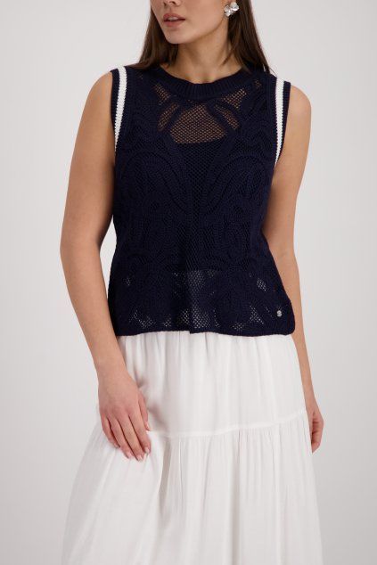 410891 755 Model Front 1200