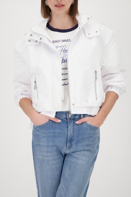 410516 105 Model Front 1200