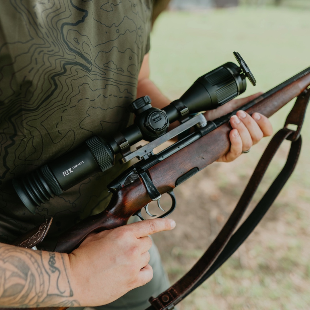 Proč kontinuální optický zoom činí řadu LEAP nejlepší volbou pro lovecké termovize