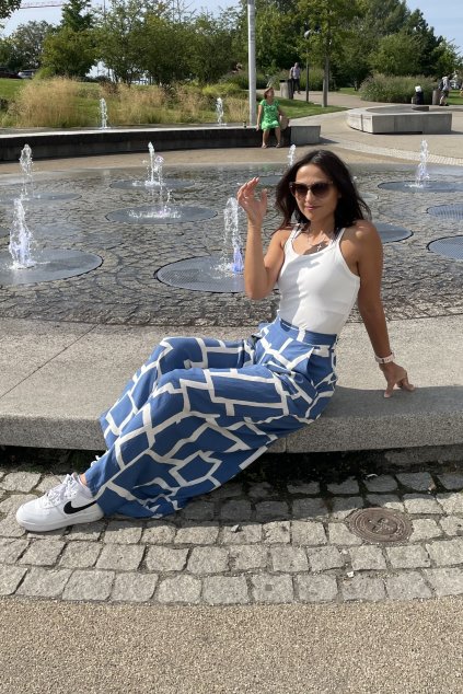 Oblíbená kalhotová sukně Řecko