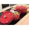 31040 1 litinovy hrnec lava oval 25x31cm cerveny