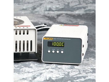 Fluke 3125 - kalibrátor pre povrchové sondy