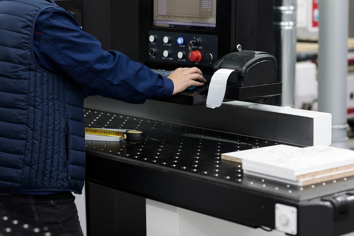 Sprievodca výberom príslušenstva pre tlačiarne: Ako si správne vybrať kazety, náplne, káble a papier?