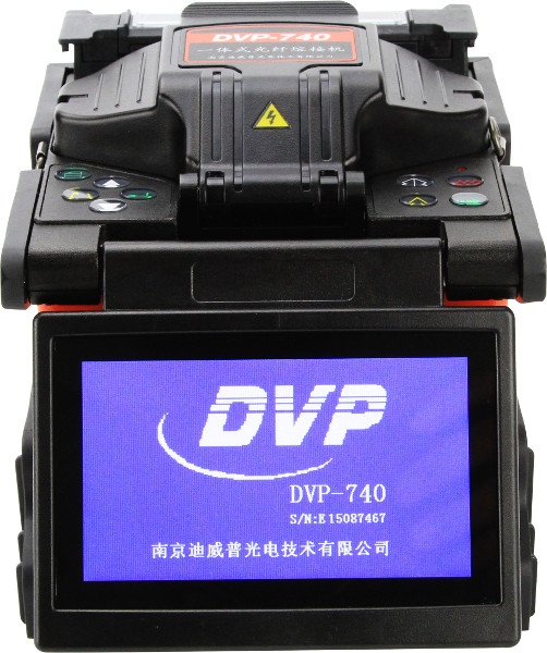 ZVÁRAČKA OPTICKÝCH VLÁKIEN DVP-740