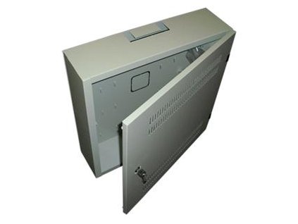 Datacom 19'' rozvádzač 4U+2U/150mm plech.dvere