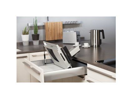 cf0f23123c17bf3bea5d866330b5654b