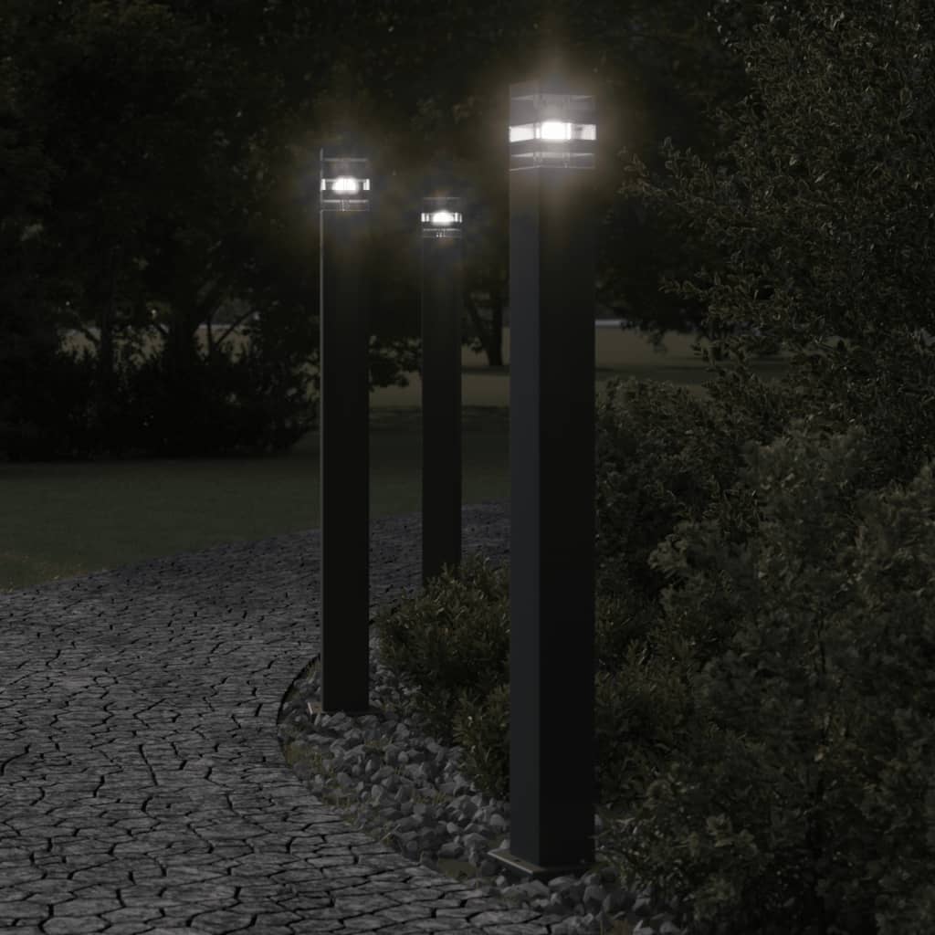 E-shop Multidom Vonkajšie stojace lampy 3 ks čierna 110 cm hliník