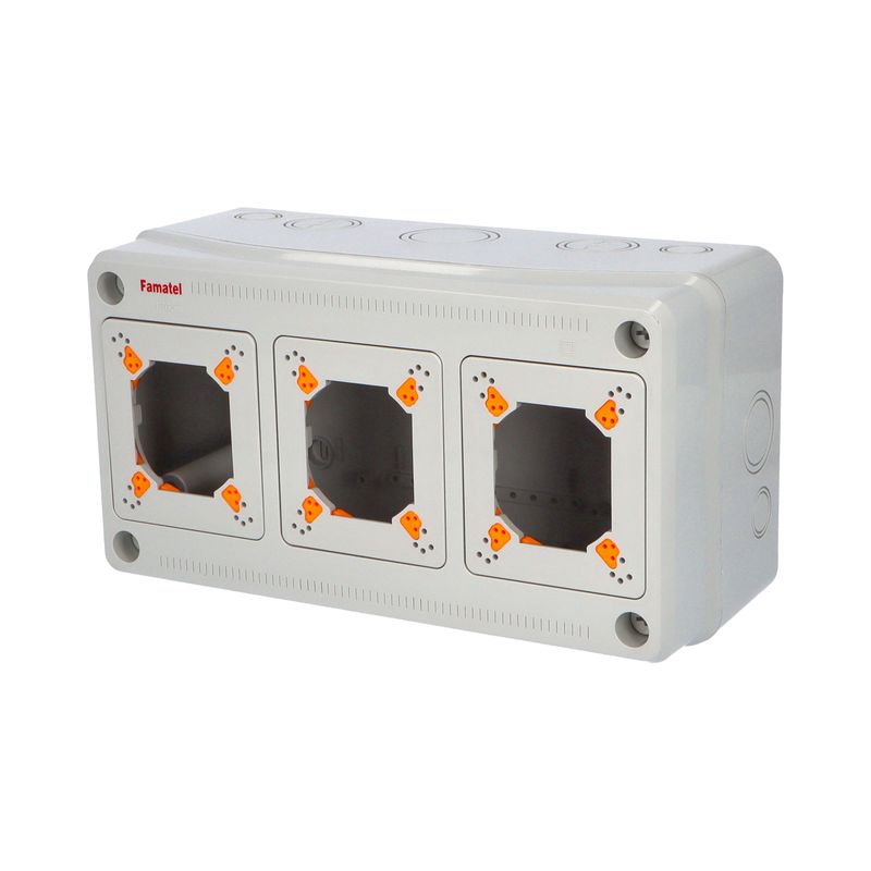 E-shop Famatel Skříň 3963 AcquaCOMBI IP65, 3 otvory, bez modulů, 175x330x135mm